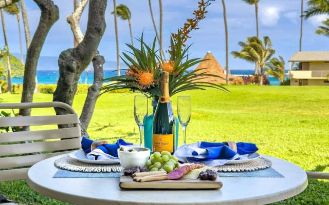 Napili Shores G157 Studio Bedroom Condo by RedAwning