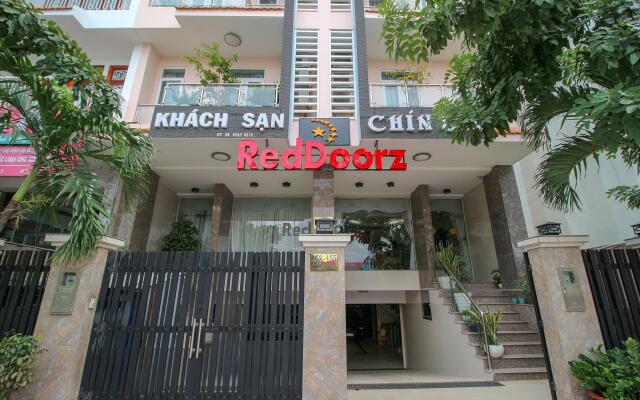 RedDoorz near Him Lam