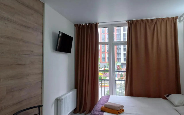 Смарт студио на шевченка 60 семицвіт