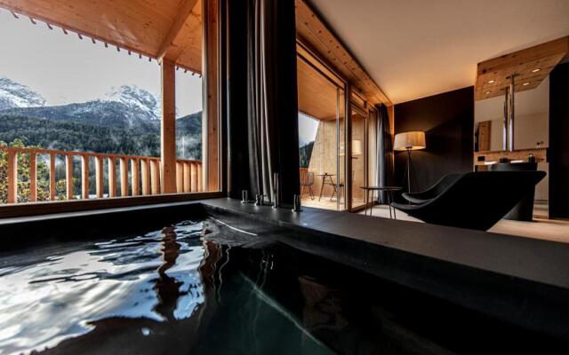 Hotel Arnica Scuol - Adults only