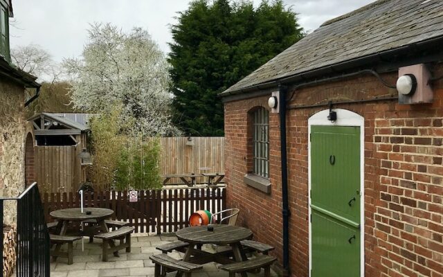 The Wheatsheaf