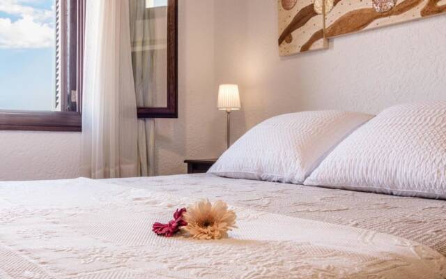 Villa - 3 Bedrooms with Pool - 103148