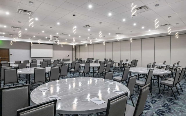 Cambria Hotel Nashville Airport