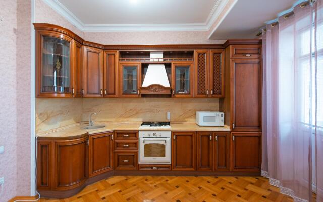 Привал на улице Юсупа Акаева 27Б