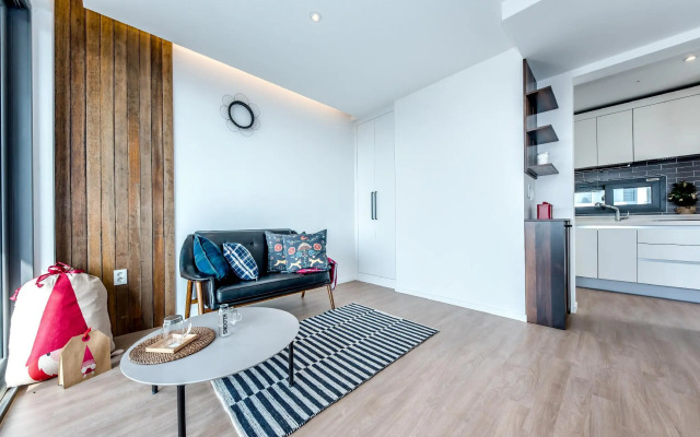 Aewol Bada Town House