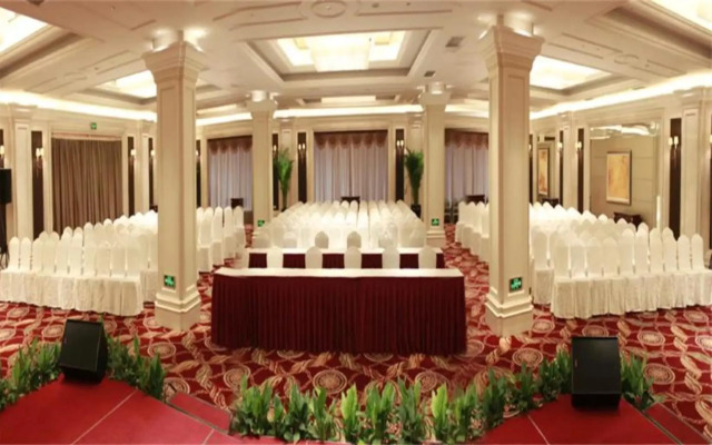 Days Hotel And Suites Fudu Changzhou