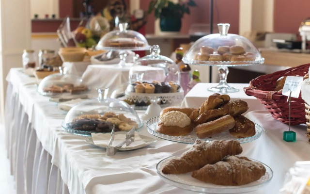 Villa Garuti Hotel & Appartements