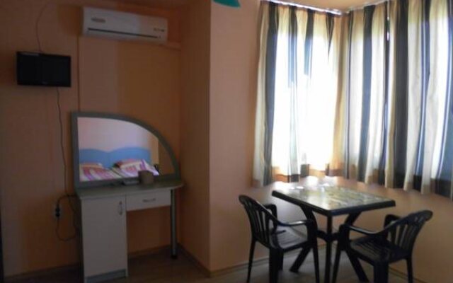 Villa Mari Guest Rooms