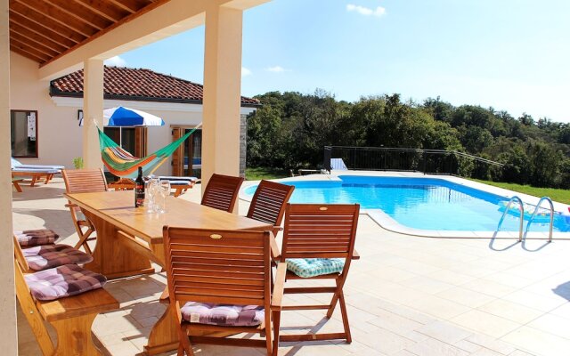 Arton Villa in the Heart of Istria