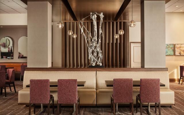 Crowne Plaza Dallas Market Ctr - Love Field by IHG