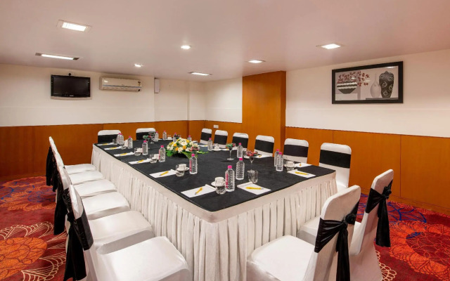 Country Inn And Suites By Carlson - Ahmedabad