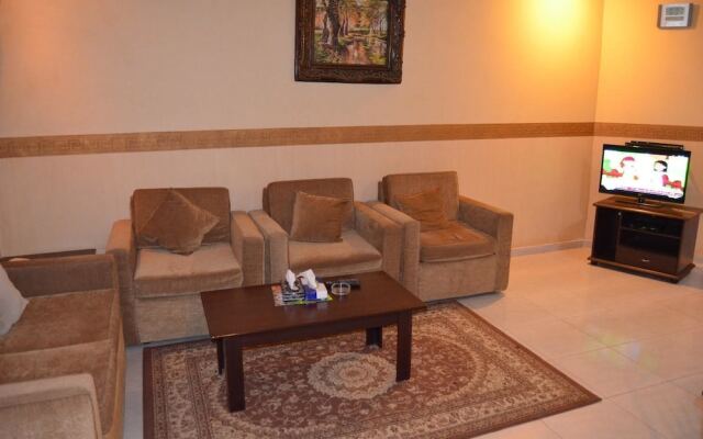 Akaduniya Furnished Apartments 3