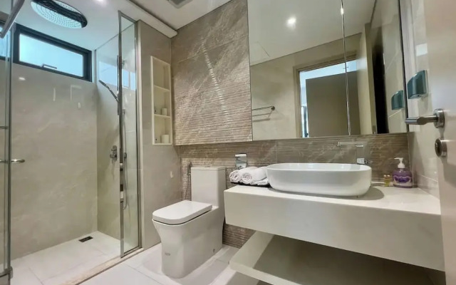 The Antonia Apartments - Korea Town D7