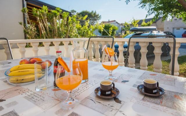 Apartments Loncar