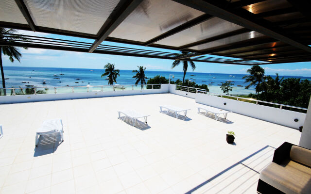 Bohol South Beach Hotel