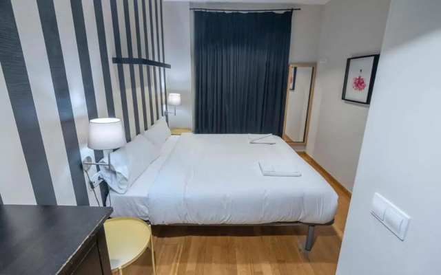 Modern and bright apartment in Eixample 4-2