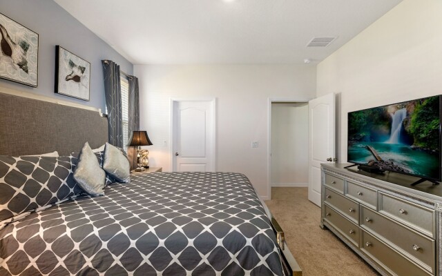 Lake View Villa 6 Bedrooms