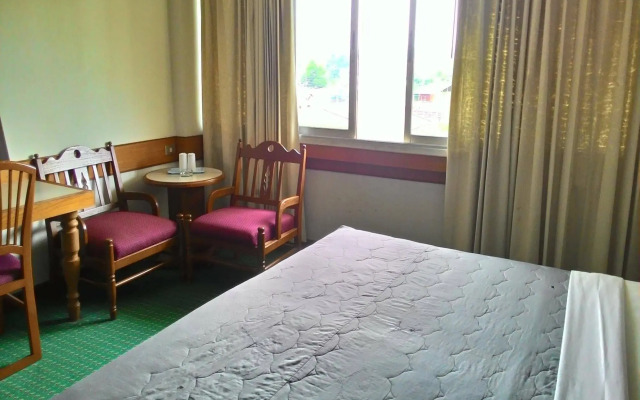 Siam Thani Hotel