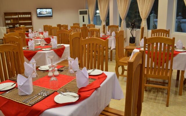 Shwe Poe Eain Hotel 1