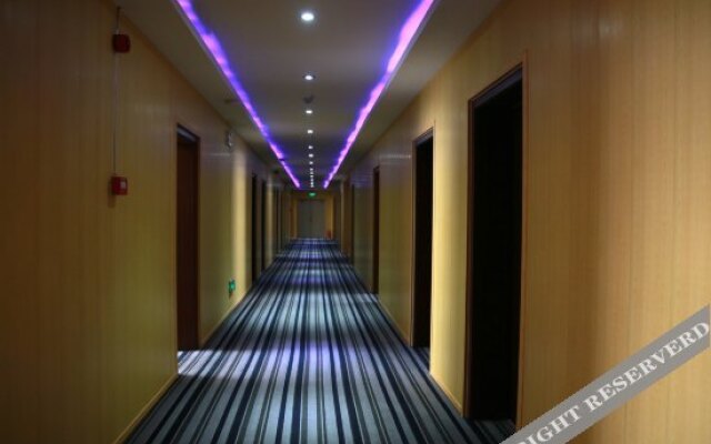 Tian Tian Hotel(Harbin Northeast Forestry University)