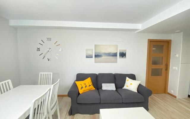 Apartamento nuevo, accesible y con piscina !!!