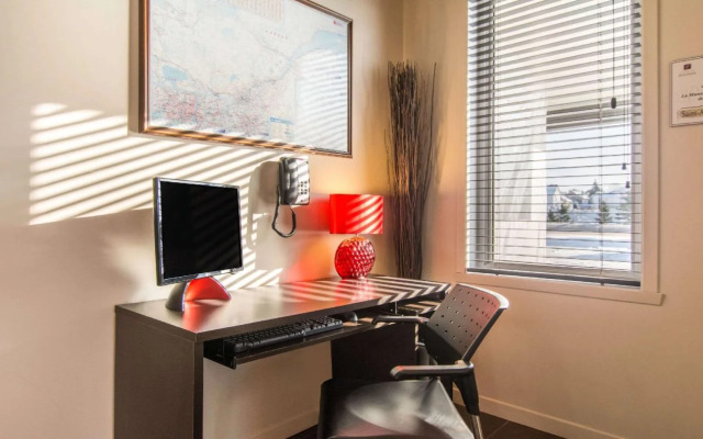 Econo Lodge St. Apollinaire