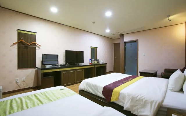 Namyangju Hotel 9
