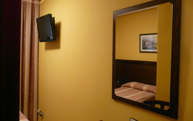 Hotel IDH Angel