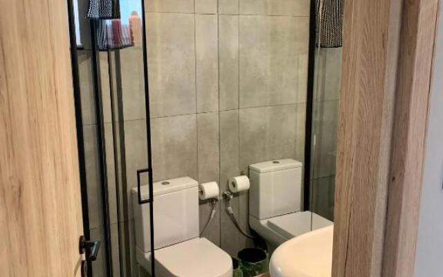 Modern and Spacious Apartment /5min walk to the center