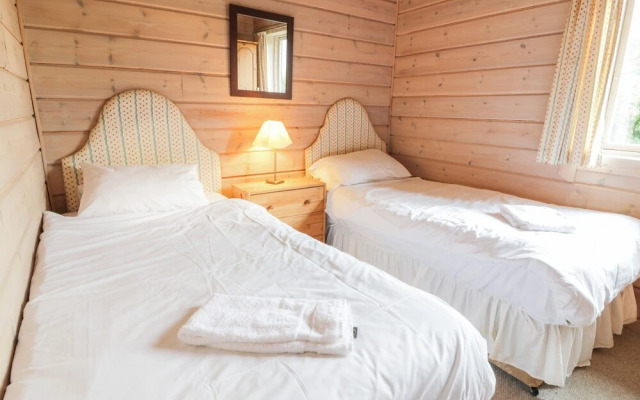 Curlew Lodge