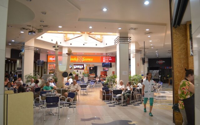 Cozy Studio at Carcavelos Beach