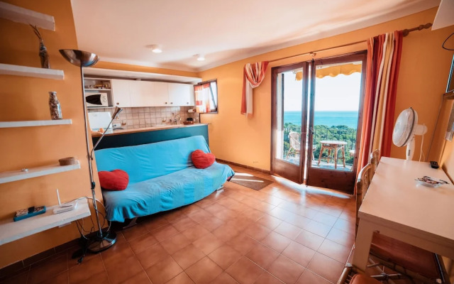 Beautiful Studio with Brilliant Views