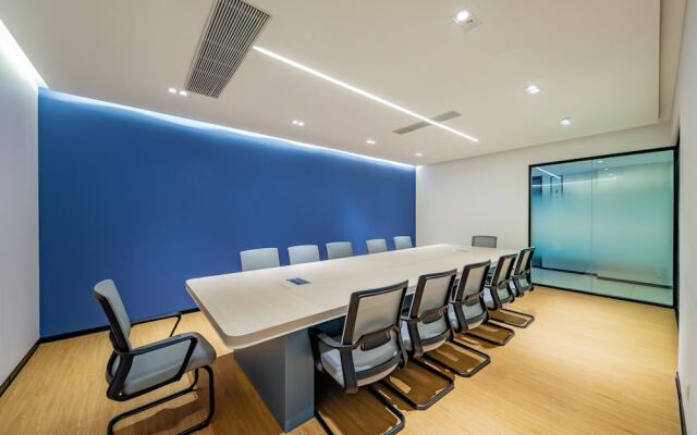 Holiday Inn Express Nanjing Riverside by IHG