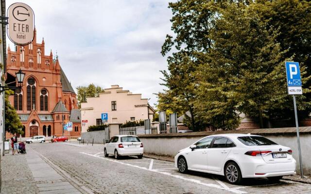 Hotel ETER