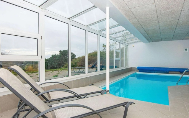 8 Person Holiday Home in Ebeltoft-by Traum