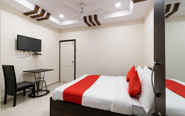 Poonam Palace Hotel