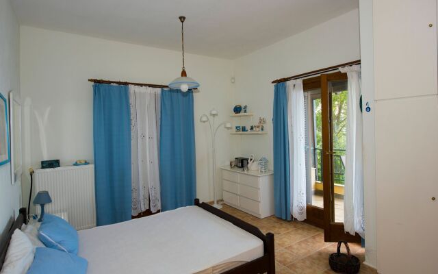 Kiparissi Villa Halkidiki