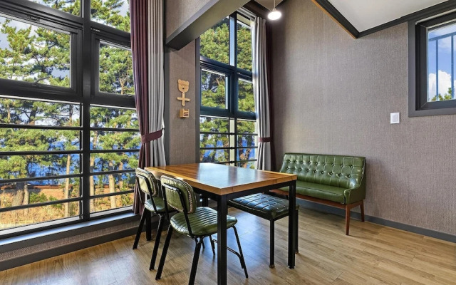 Samcheok Lamer Pension