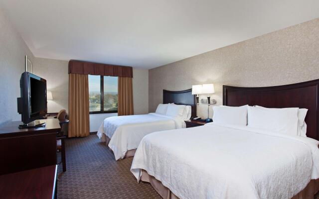 Hampton Inn & Suites Oakland Airport-Alameda