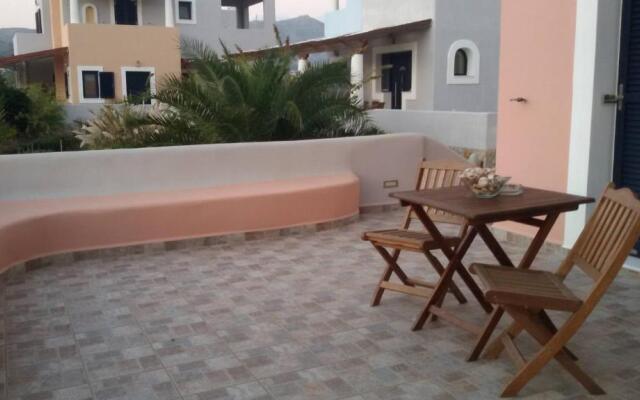 Leros Sunset Apartments