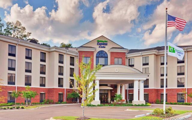 Holiday Inn Express & Suites Flowood by IHG