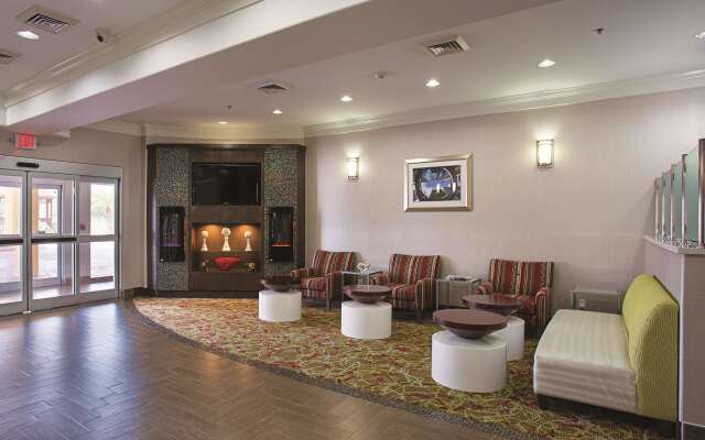 La Quinta Inn & Suites by Wyndham Houston Channelview