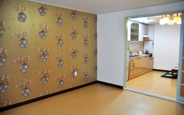 Jeju Jungmun Village