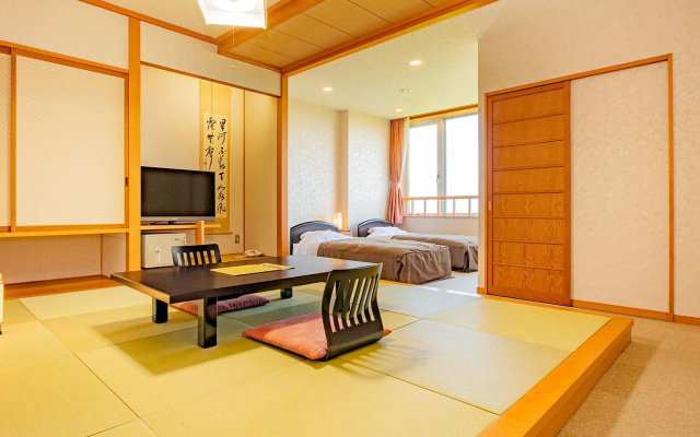Oga Seiko Grand Hotel – Guest Rooms – Oga