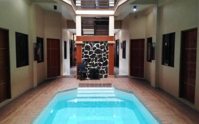 Janus Luxury Suites
