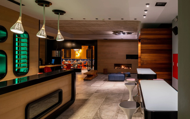 Essence Hotel