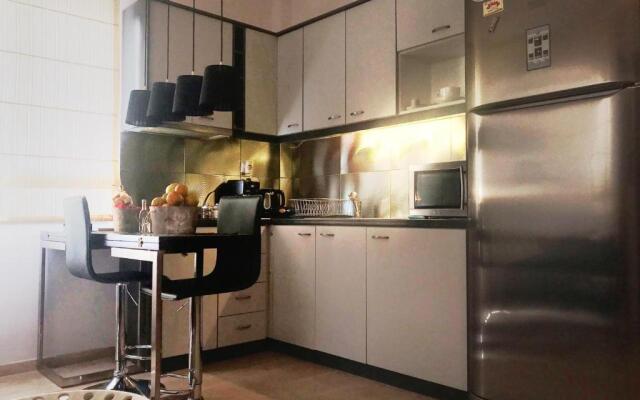 Luxurious mini suite in Athens center
