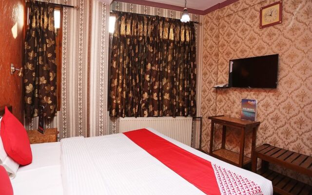 Oyo 24966 Grand Hotel And Restaurant