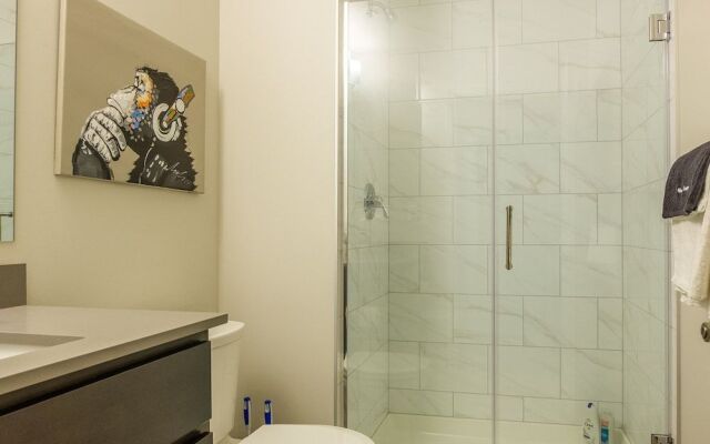 FRONTDESK Athlon Apts Downtown Cleveland