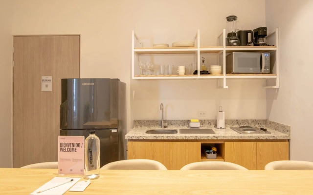 w Elegant 2BR w Majestic Terrace in CTG